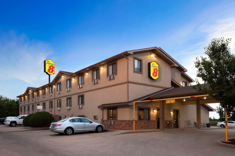 Exterior & Views 1, Super 8 by Wyndham Macon, Macon