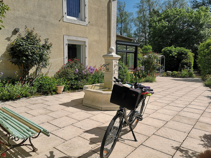Exterior & Views 2, La Maison de l'étang, Meuse