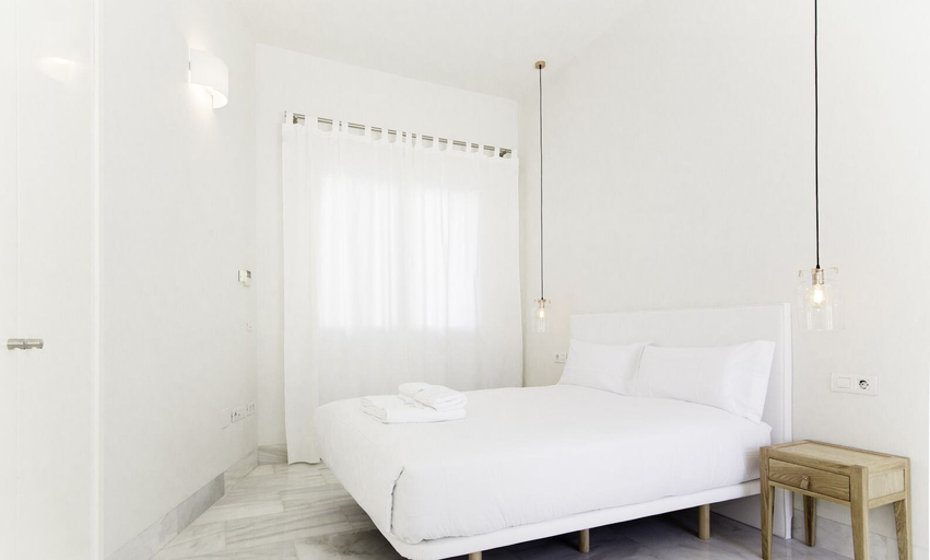 Bedroom 2, Domopolitan Alcazabilla 15, Málaga