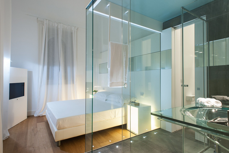 Bathroom 5, Zash Country Boutique Hotel, Catania