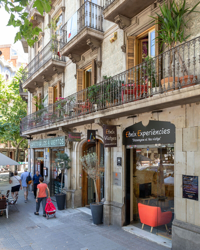 Exterior & Views 2, Primavera Hostel, Barcelona