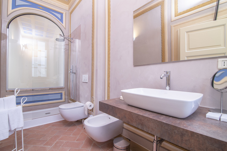 Bathroom 5, Villa Costanza, Como