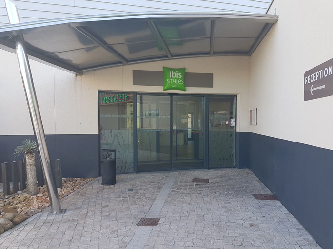 Exterior & Views 2, ibis Styles Villeneuve sur Lot, Lot-et-Garonne
