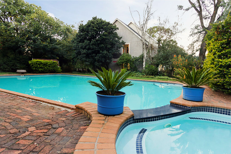 Sport & Beauty 2, OR Tambo Guest House, Ekurhuleni