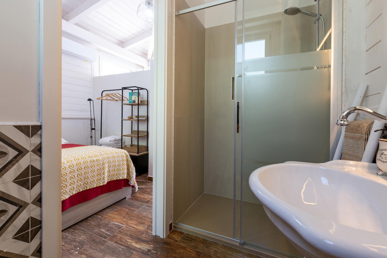 Bathroom 4, 2520 Villa Margherita in Colle by Perle di Puglia, Bari