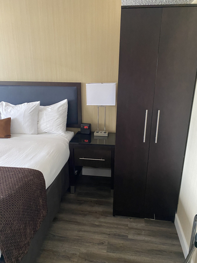 Bedroom 3, Wingate by Wyndham Springfield, Fairfax