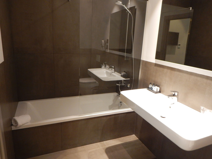 Bathroom 5, Hotel Palacete de Álamos, Historic Center, Málaga