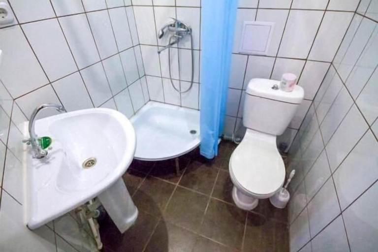 Bathroom, Smile Hotels, Sochi gorsovet