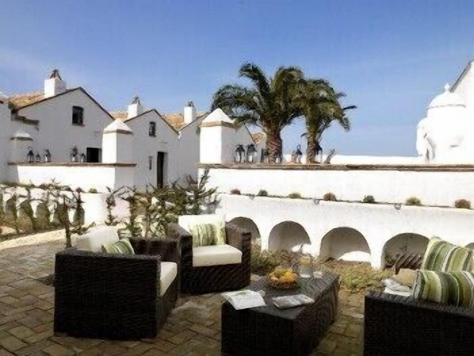 Exterior & Views 3, Torre Fiore Hotel Masseria, Matera
