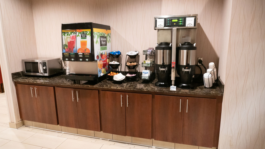 Food & Drinks 5, Radisson Hotel St. Paul Downtown, Ramsey