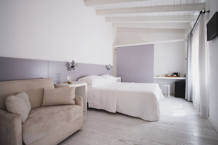 Bedroom 3, Casa Fola - City Centre Rooms, Verona