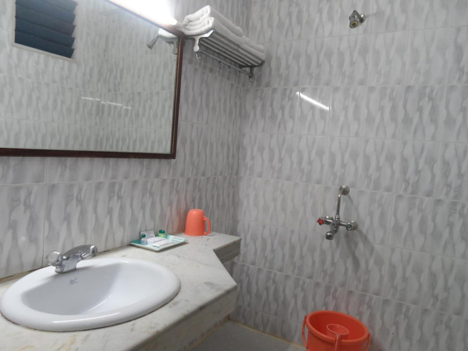 Bathroom 4, Hotel PLR Grand, Chittoor