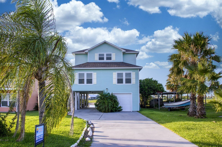 Exterior & Views 2, Blue Pearl, Aransas