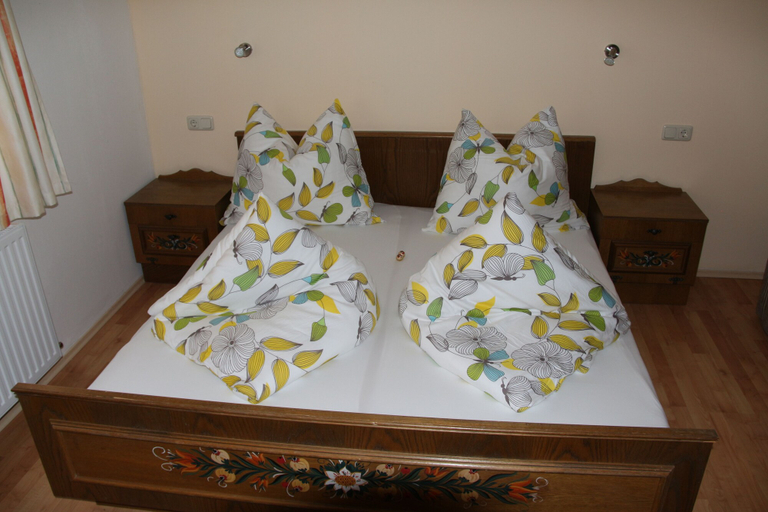 Bedroom 2, Ferienhaus Peterlhaus, Sankt Johann im Pongau