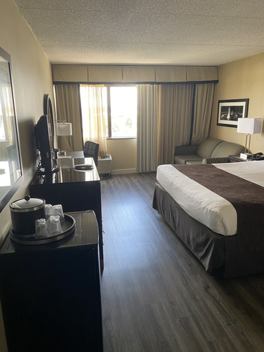 Bedroom 3, Wingate by Wyndham Springfield, Fairfax