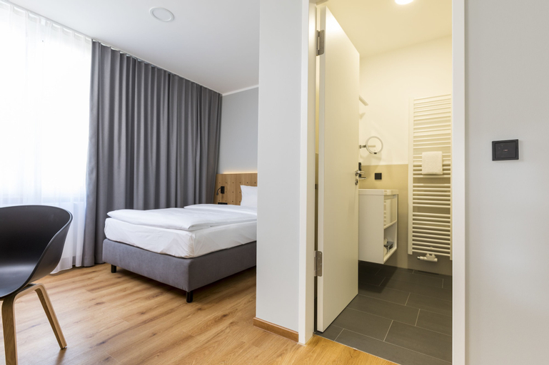 Bedroom 4, mk | hotel eschborn, Main-Taunus-Kreis