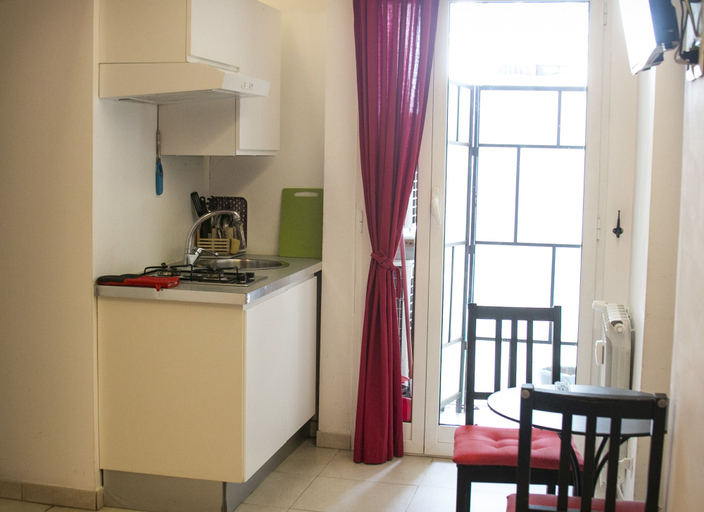 Others 5, Vatican City Guest House, Roma