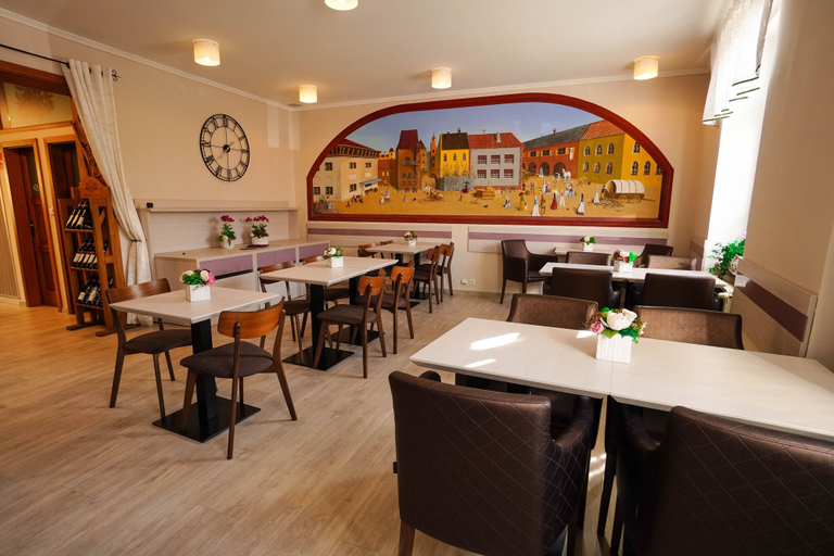 Food & Drinks 5, Penzión Hradbová, Košice I