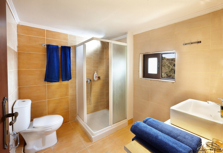 Bathroom 4, disCrete Villa Triopetra, Crete