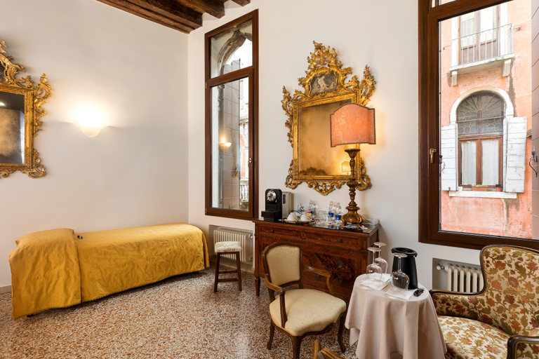 Others 5, Luxury Venetian Rooms, Venezia