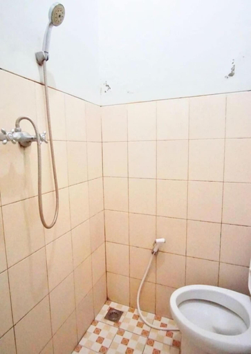 Bathroom 5, Elenor's Home, Bandung