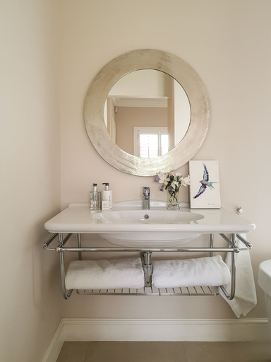 Bathroom 3, Bosch Hoek Lodge, Umgungundlovu