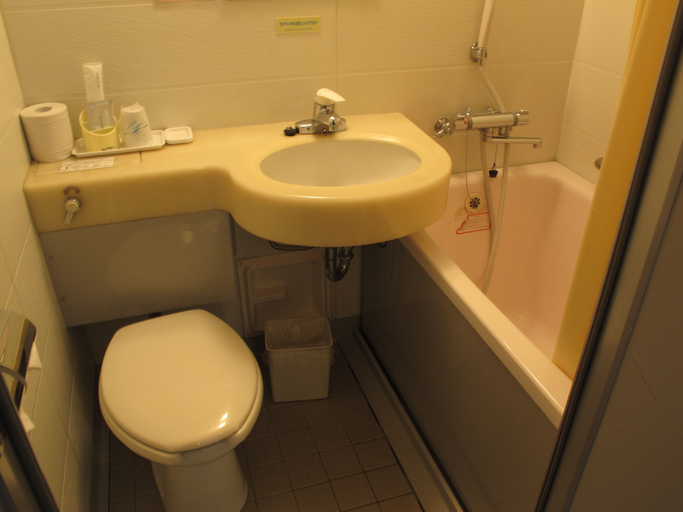 Bathroom 5, Hotel Platon, Chikuma