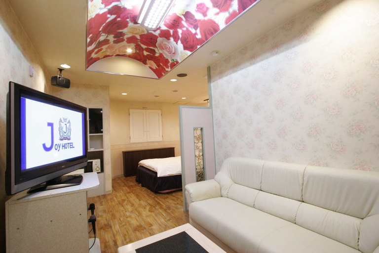 Others 4, Hotel Joy -Adult Only, Komaki