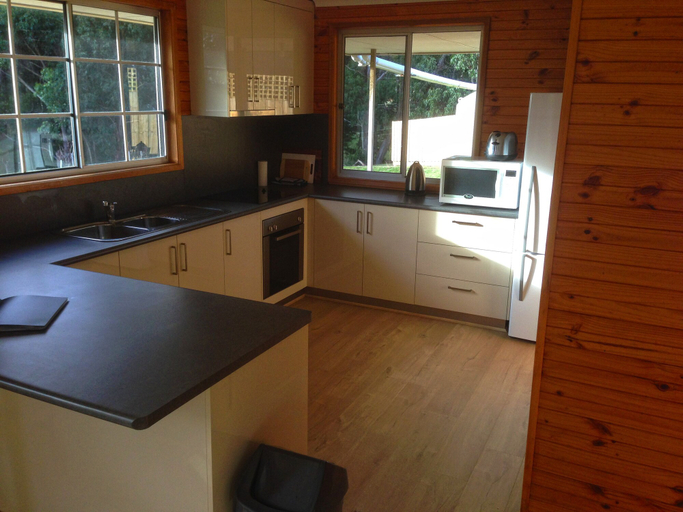 Others 4, Mays Creek Cottage, Kingborough