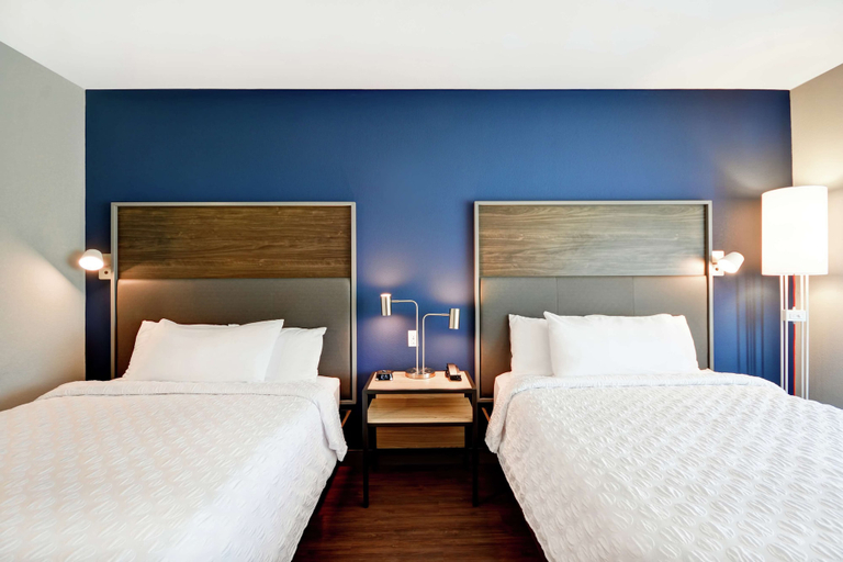 Bedroom 3, TRU by Hilton Denver, Lancaster