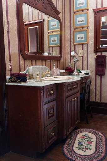 Bathroom 4, South Broadway Manor, Westmoreland