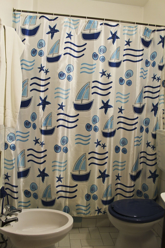 Bathroom 4, Hotel Aeromar, Faro