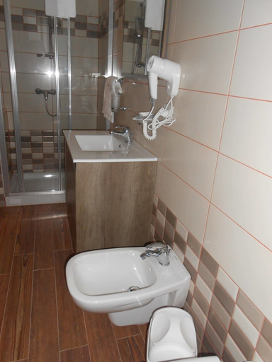 Bathroom 5, B&B Paradiso, Catanzaro
