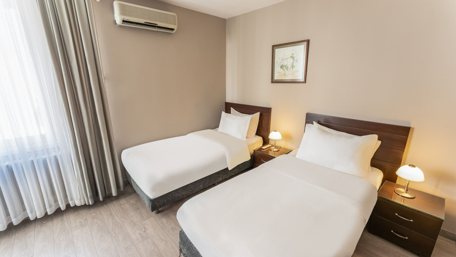 Bedroom 2, The Marmara Suadiye Residence, Maltepe