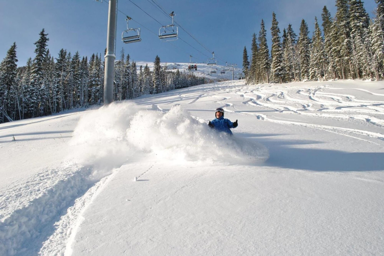 Others 5, Fernie Slopeside Lodge, East Kootenay