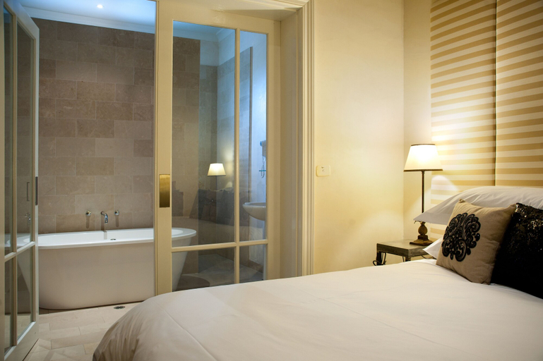 Bedroom 2, Hotel Frangos, Hepburn - East