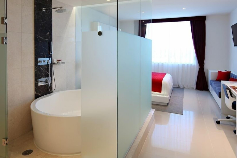 Bathroom 3, The One Boutique Hotel, Dallas