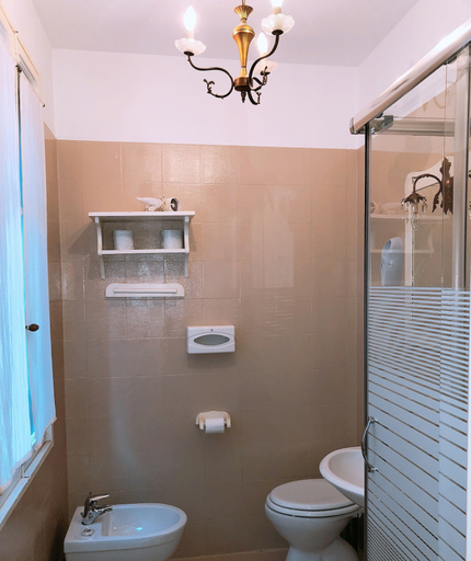 Bathroom 4, Casa Fornaretto, Venezia