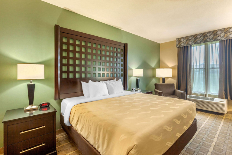 Bedroom 3, Quality Inn & Suites Durant, Bryan