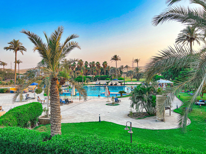 Others 5, Sakkara Country Club, Unorganized in Al Jizah