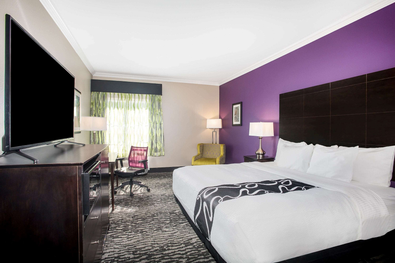 Bedroom 3, La Quinta Inn & Suites by Wyndham Columbus TX, Colorado