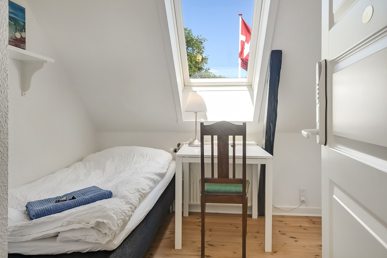 Bedroom 2, Sweethome Guesthouse, Esbjerg