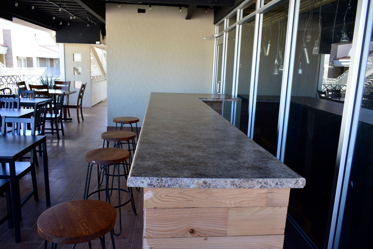 Food & Drinks 5, California Comfort and Suites, Mexicali