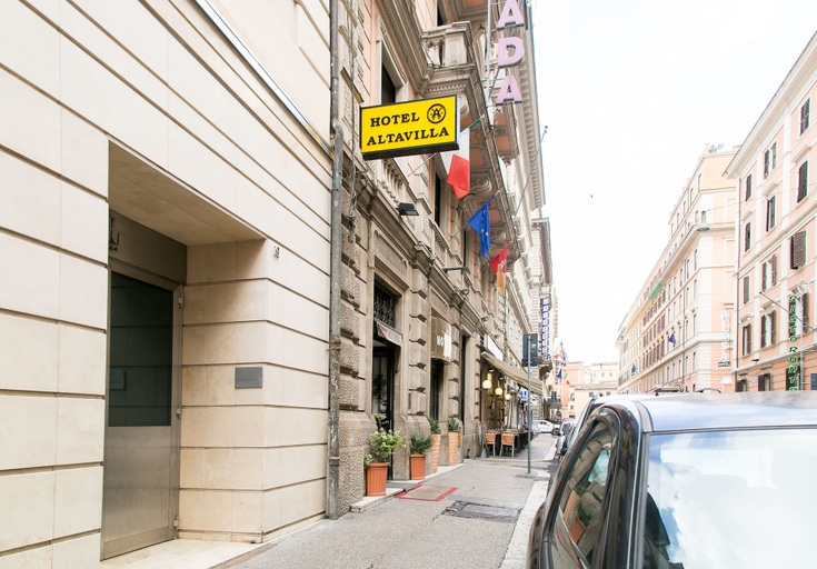 Others 5, Hotel Altavilla 9, Rome