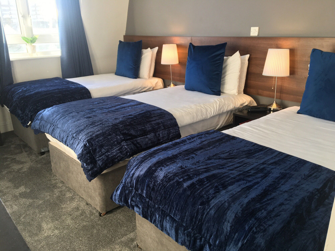 Bedroom 2, The Abbey Hotel, Dublin