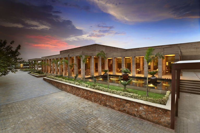 The Lalit Mangar, Faridabad
