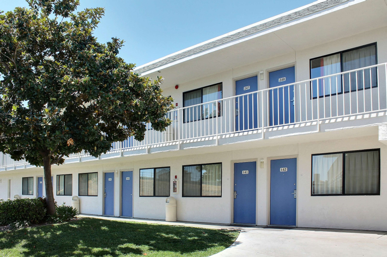 Motel 6 Atascadero, CA, San Luis Obispo