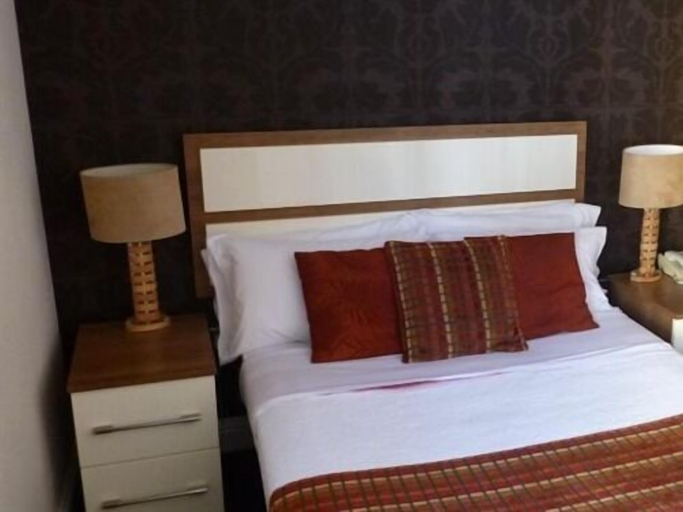 Bedroom 2, White Lady Hotel