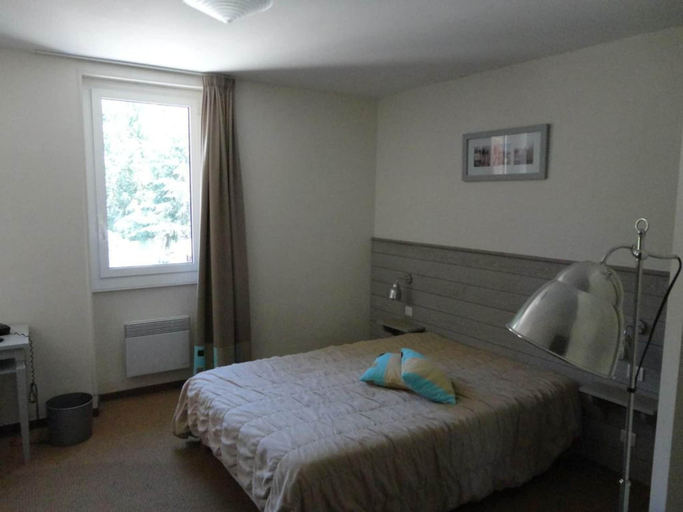 Bedroom 4, Hôtel Les Falaises, Lot