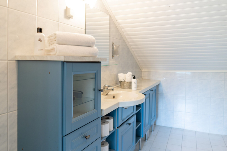 Bathroom 4, Gorgeous Villa Funkis Strömmen by Sea, Finland Proper
